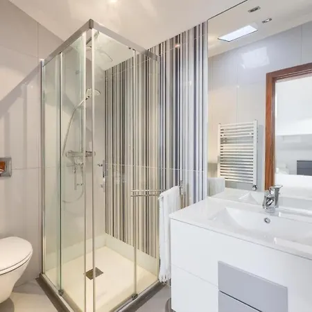 Glicinias Guest House, Free Garage - Aveiro