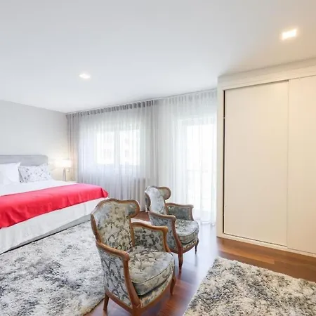 Apartmán Glicinias Guest House, Free Garage -