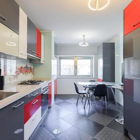 Glicinias Guest House, Free Garage - Aveiro