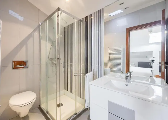 Glicinias Guest House, Free Garage - Aveiro